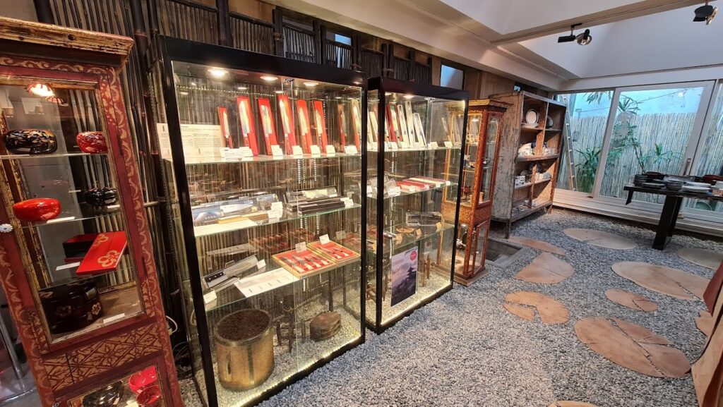 AOI Concept Store